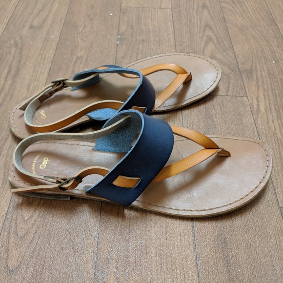 Summer Sandals from Gap - Picture 2 of 3